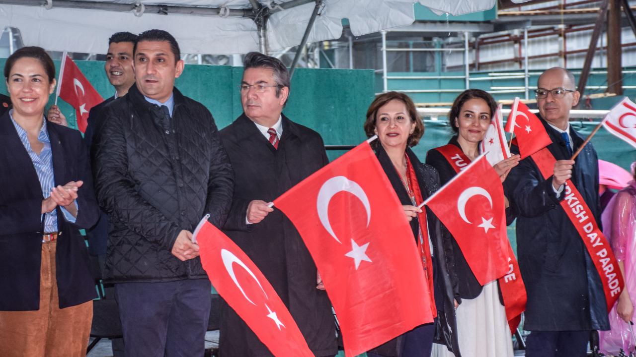 Geleneksel Türk Günü Yürüyüşü 1981`e kadar uzanıyor