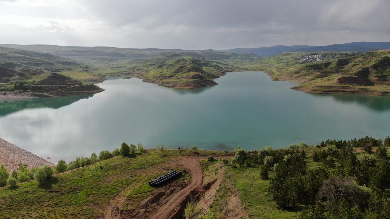 “Hiç akmayan 10-20 senedir kurumuş derelerin suları aktı”