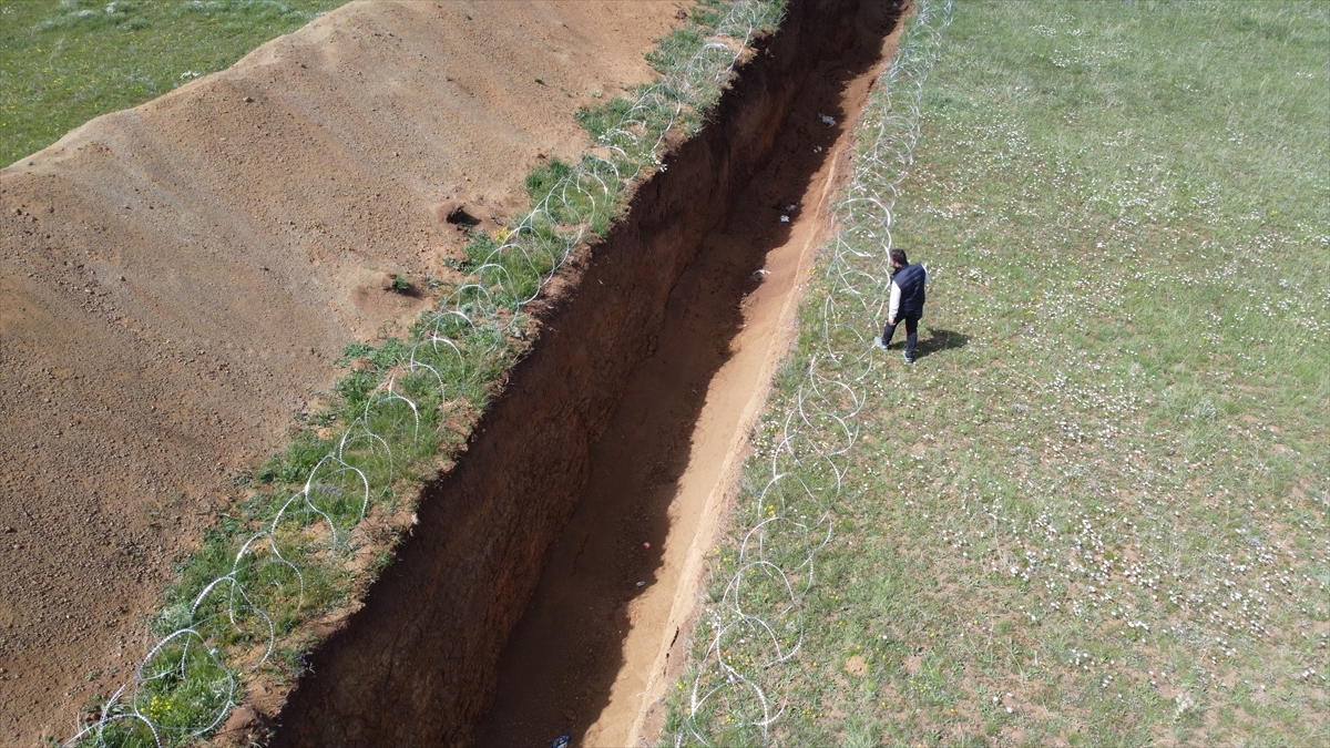 Düzensiz göçmenlerin geçişleri engelleniyor