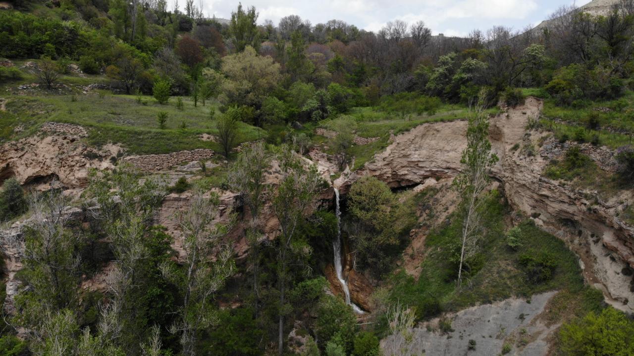 “Mardin örnek alınarak restore edilip turizme kazandırılmalı; Burası yaşayan bir müze olarak değerlendirilebilir”