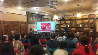 Çin'deki kitabevinde Türkiye söyleşisi ilgi topladı