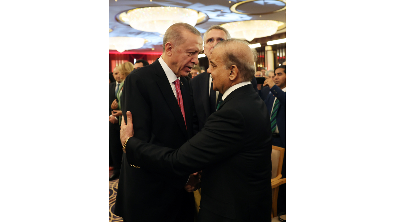 PAKİSTAN BAŞBAKANI ŞAHBAZ ŞERİF