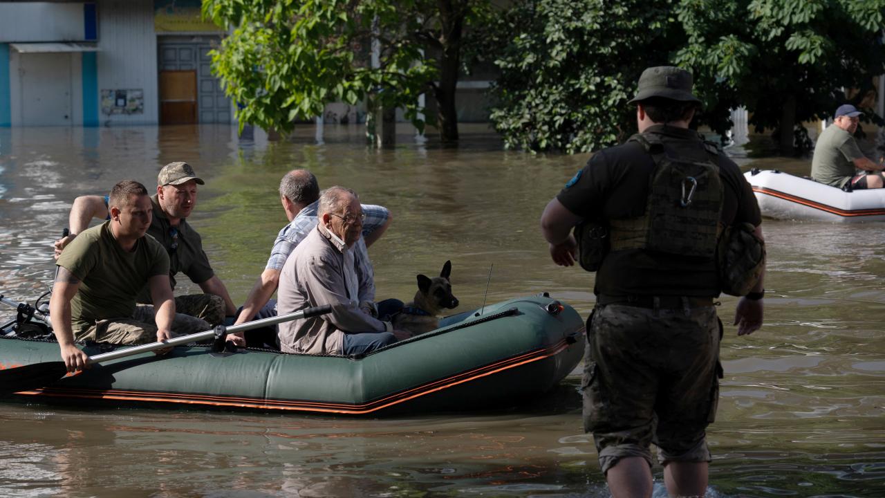 Ukrayna: Herson bölgesinde selin yoğunluğu azalıyor