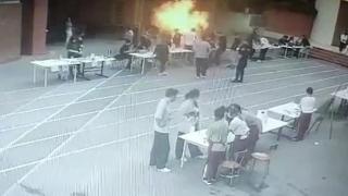 İstanbul'da deney sırasındaki patlama kamerada