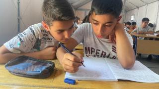 Depremzede öğrenciler, eğitim kamplarında hazırlandıkları LGS'de başarılı sonuçlar bekliyor