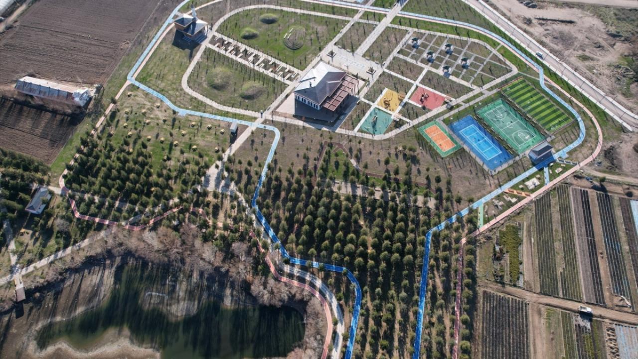 Cumhurbaşkanı Erdoğan 9 millet bahçesinin açılışını yaptı