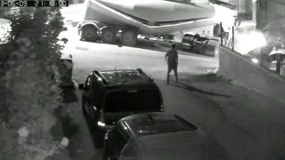 Kontrolden çıkan beton mikseri 6 araca çarptı