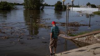 Kahovka Barajı'nın yıkılmasıyla Herson su altında kaldı
