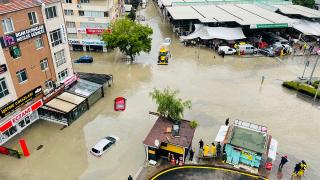Ankara'da sağanak sel getirdi