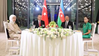 Cumhurbaşkanı Erdoğan ikinci durağı Bakü'de