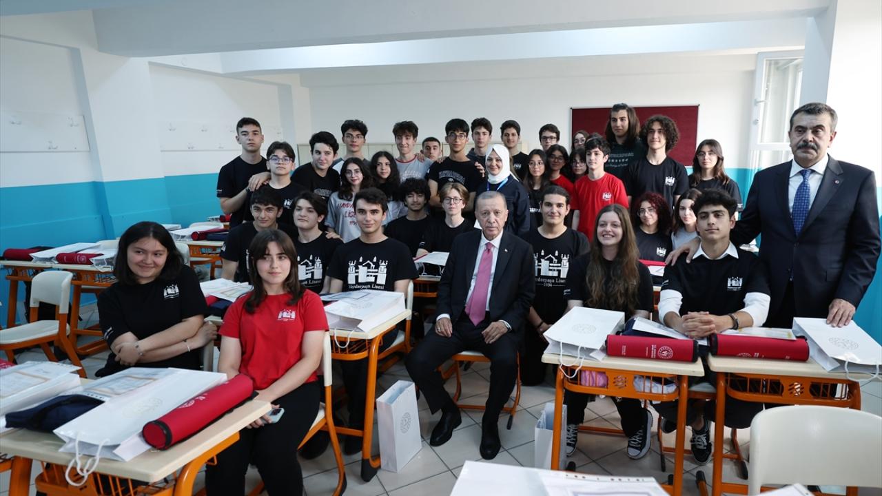 "2002 yılından beri, her sene bütçede aslan payını eğitime ayırıyoruz"