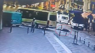 İstanbul'da kapısı açık olan minibüsten aşağı düştüler