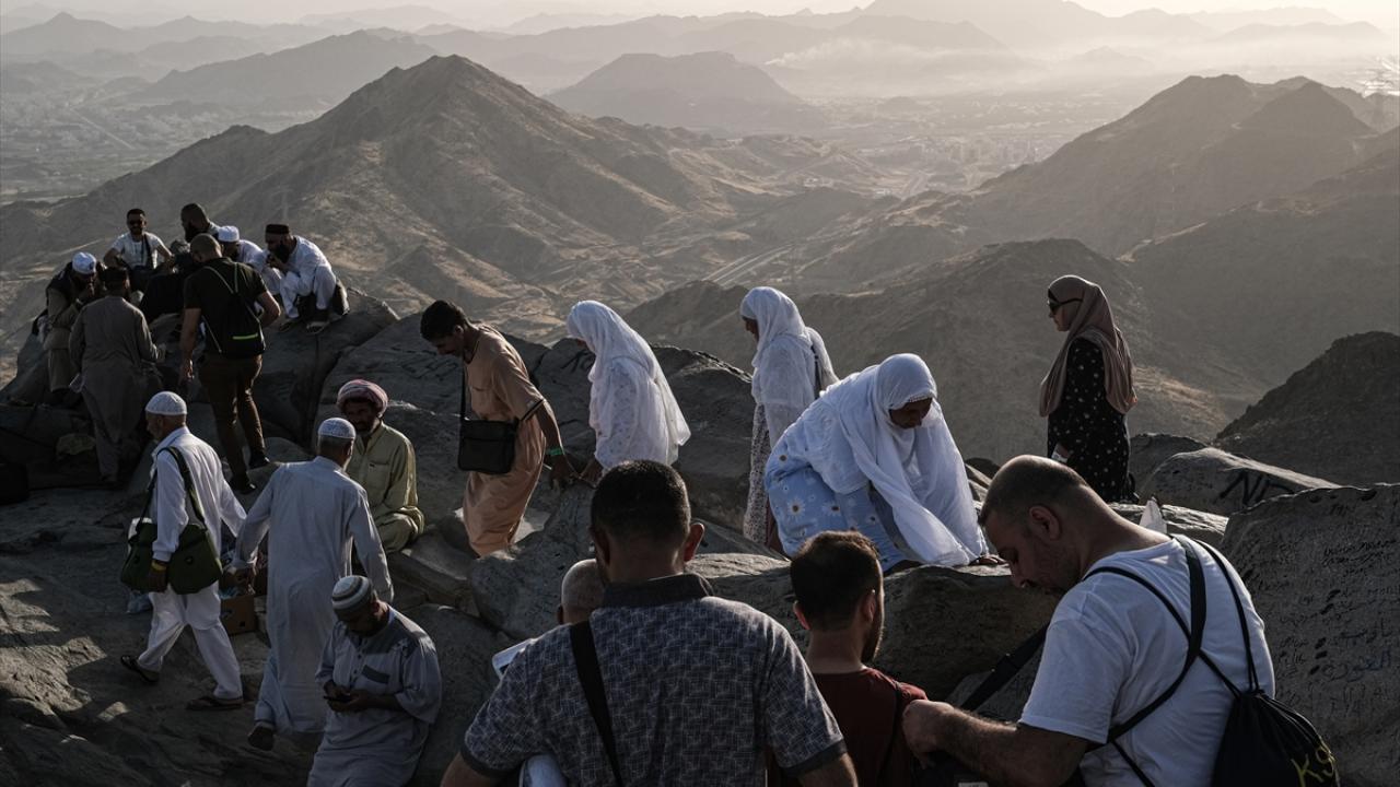 "Peygamber efendimiz ne zorluklar yaşamış, onu hissediyorsunuz"
