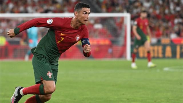 Cristiano Ronaldo emekli mi oluyor? haber görseli