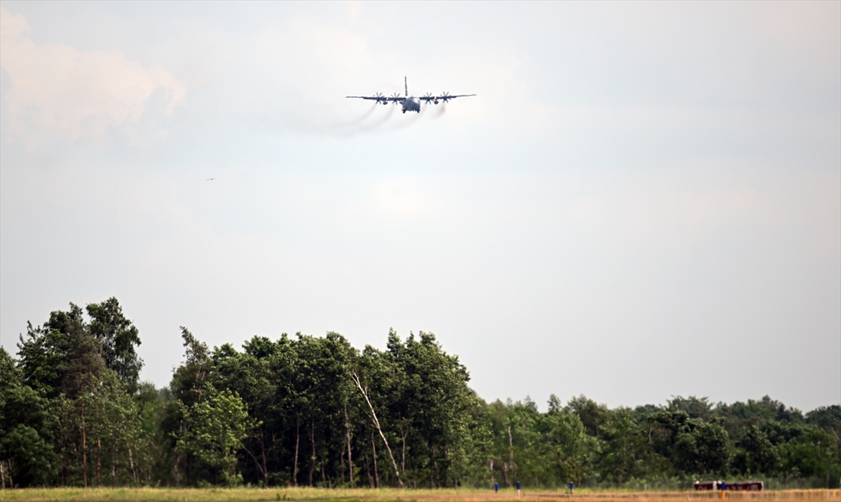 Sadece tatbikat için 2,4 milyon litrelik yakıt deposu