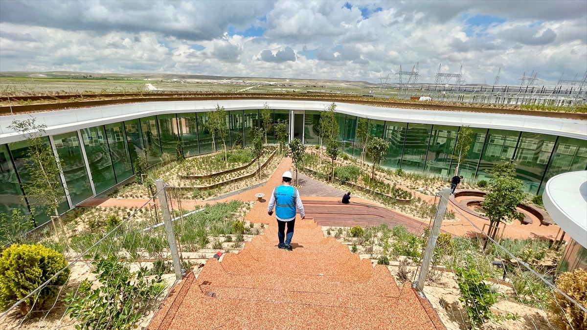 "2 milyon kişinin evsel elektrik ihtiyacını buradan karşılıyoruz"