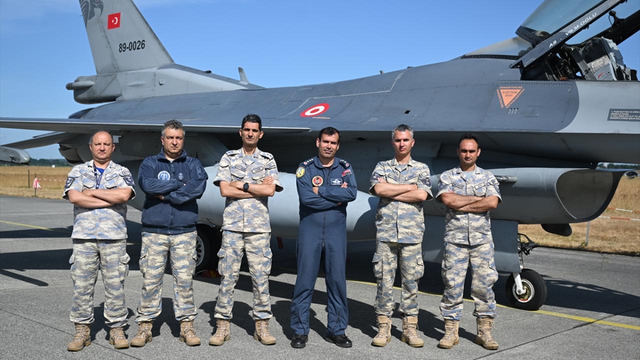 "Aynı uçuşta tek seferde 4 farklı görev aldığımız oldu"