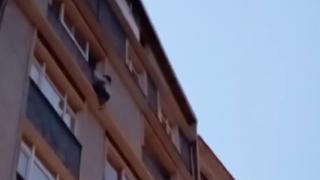 Çamaşır asarken epilepsi nöbetine yakalandı