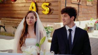 TRT 1'in yeni dizisi 'Kendi Düşen Ağlamaz' izleyiciyle buluştu