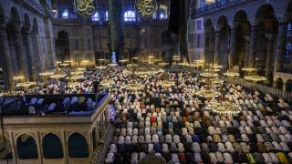İstanbul'da bayram namazı coşkusu