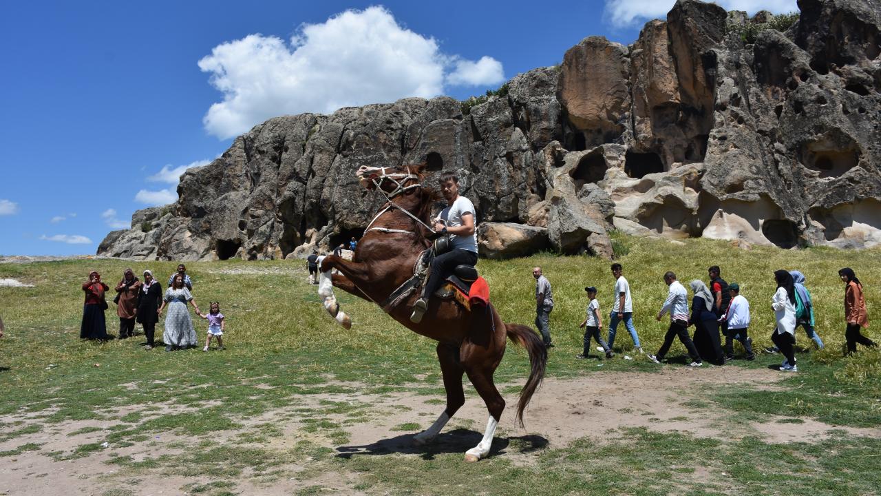 "Bölgeyi tam anlamıyla keşfetmek istiyoruz"