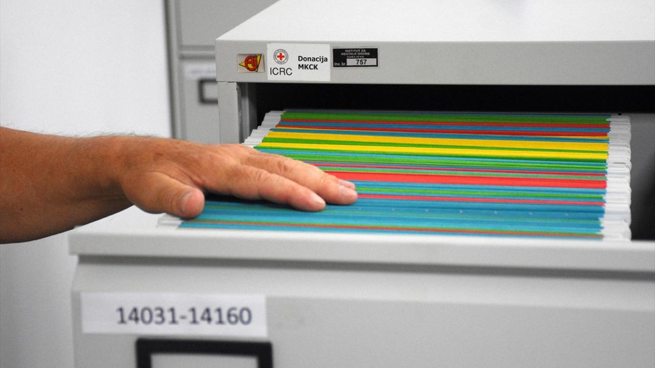 Morglarda kimliği belirlenmiş 55 kişiye ait kemik kalıntısı bekliyor