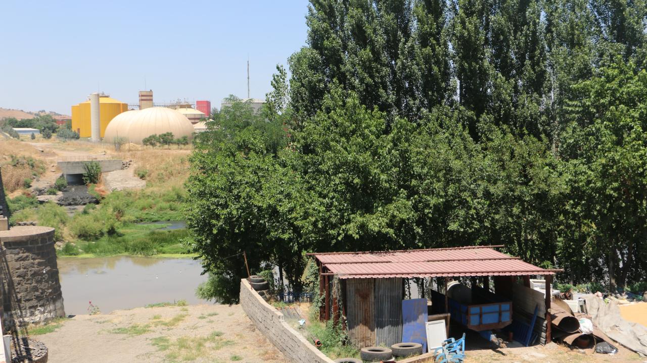 "Böylesine sular nehri yaşanmaz hale getirir"