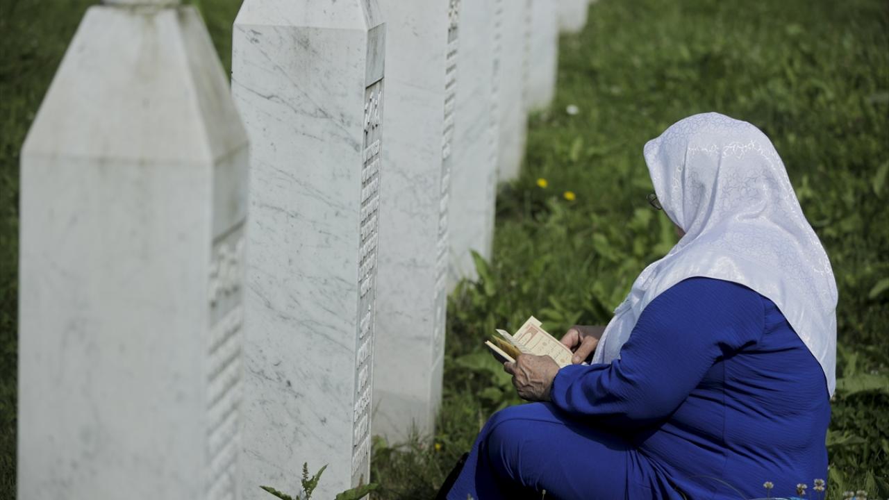 Bu yıl toprağa verilecek soykırım kurbanlarının isimleri şöyle: