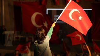 Yurdun dört bir yanında demokrasi nöbeti