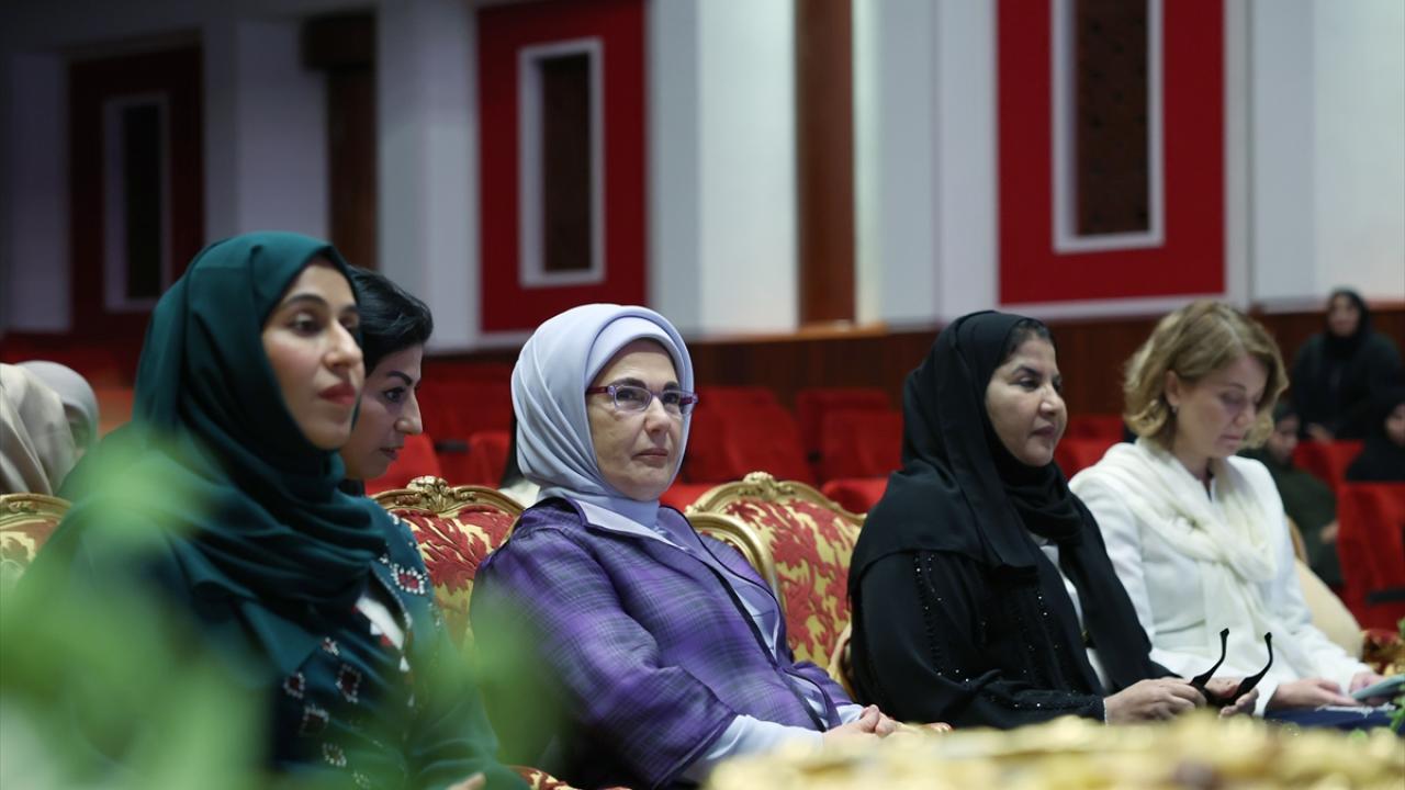 Annelik ve Çocukluk Yüksek Konseyi`ne katıldı