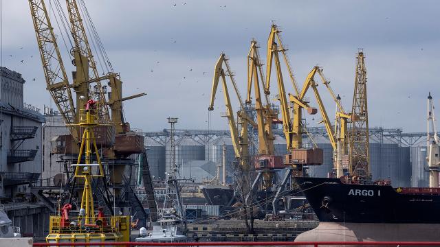 Rusya: Ukraynanın Odessa Limanına saldırı düzenledik haber görseli