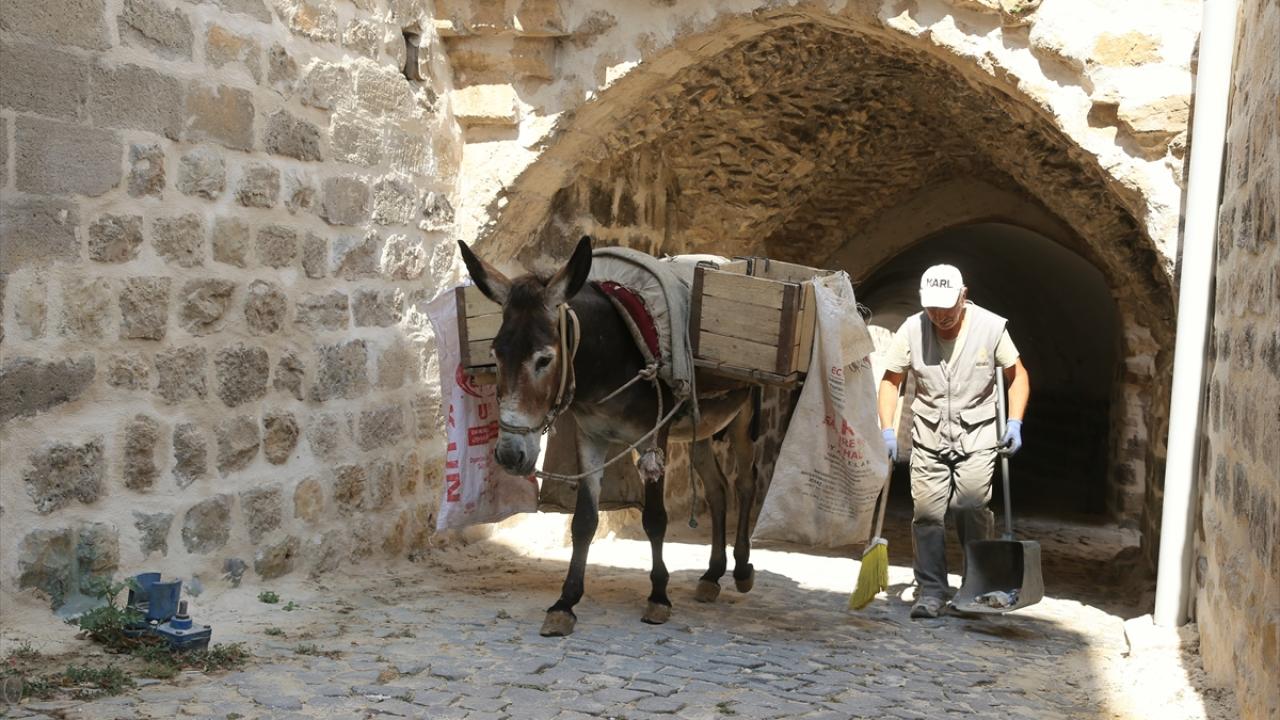 Çalışma süreleri 6 saatten 5 saate indirildi