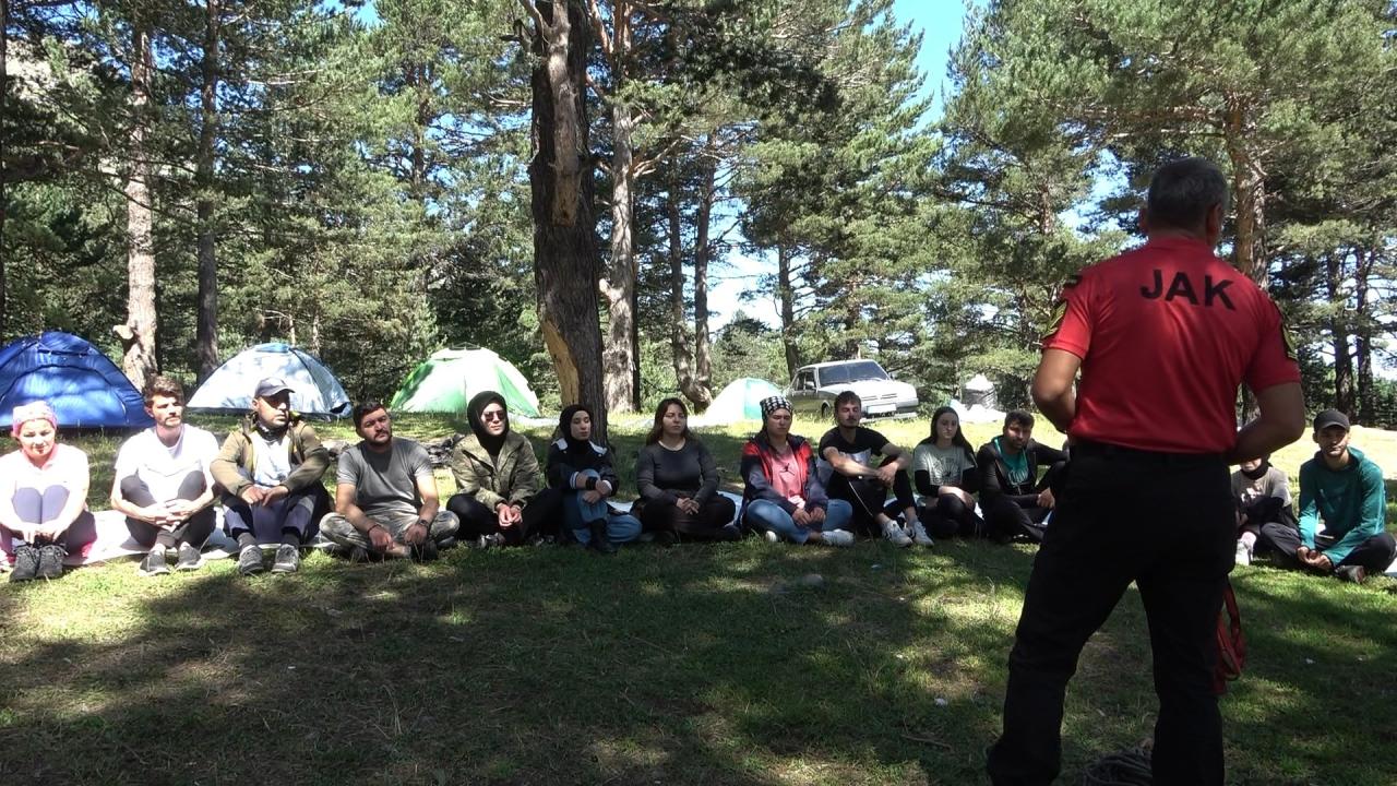 “Öğrencilerin tamamı buraya gönüllü geldi”