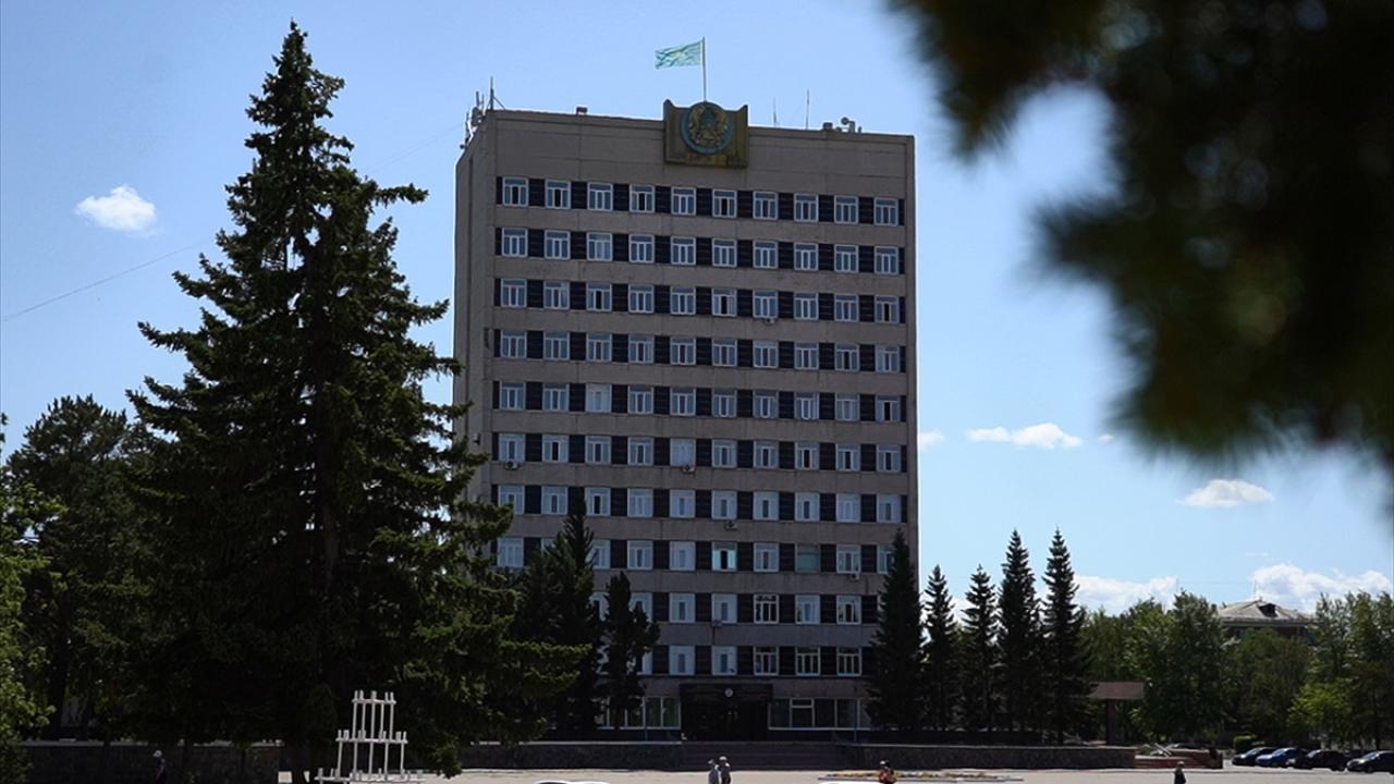 Geleneksel Sovyet mimarisine ev sahipliği yapıyor