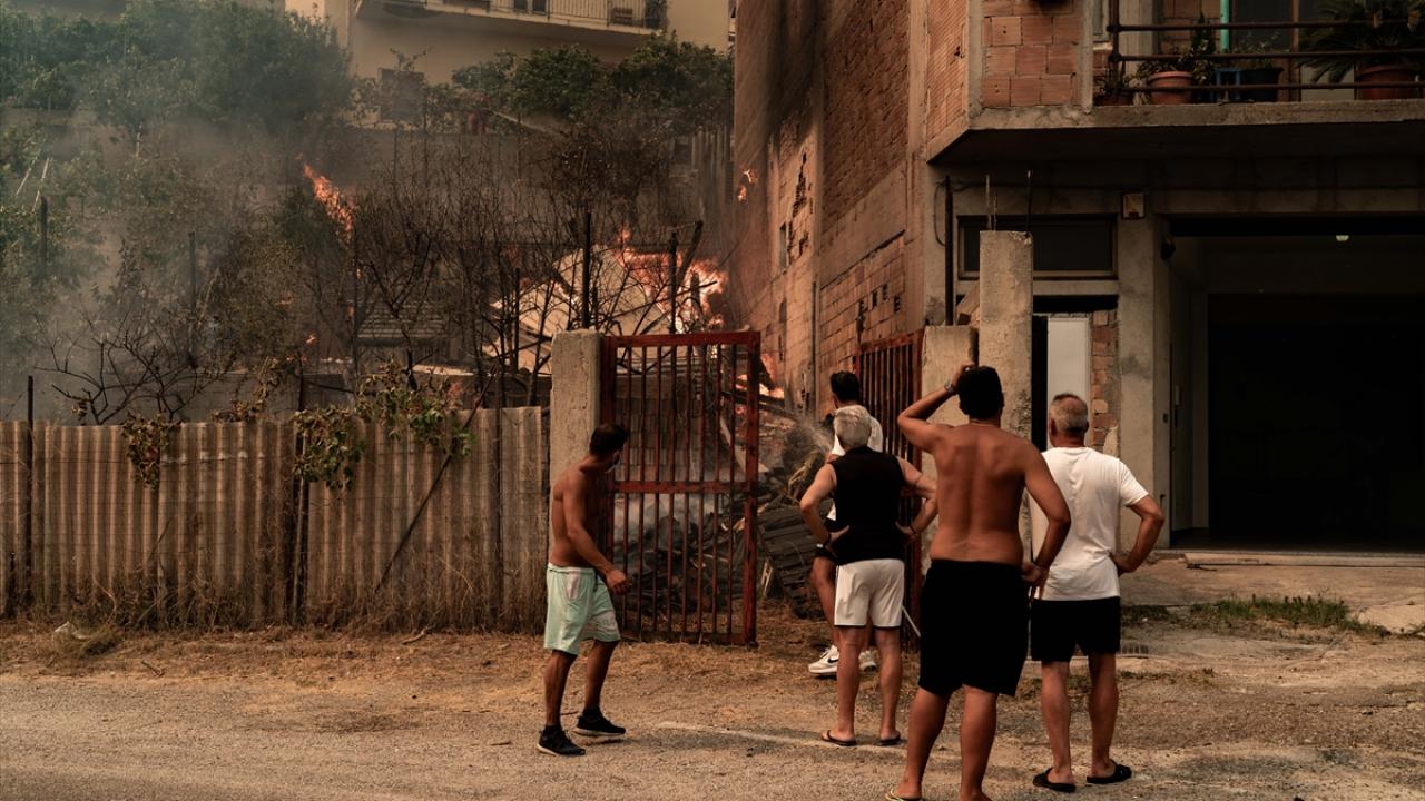 1 orman işçisi ile 2 itfaiye eri yaralandı