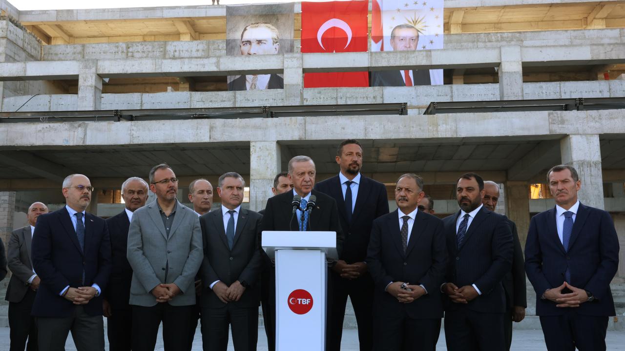 "Tokyo`daki başarımızı inşallah Paris`te perçinleyeceğimize inanıyorum"