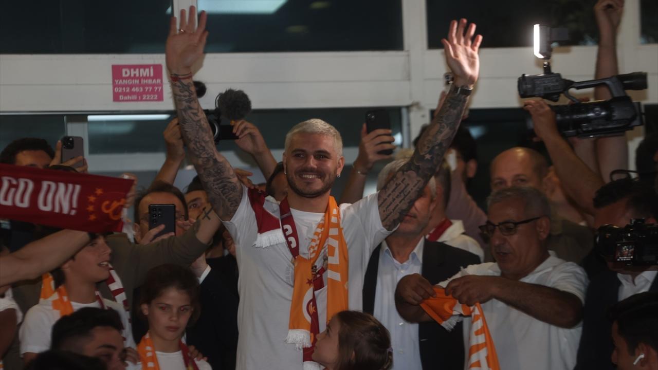 Icardi: Bol Bol `Aşkın Olayım` şarkısını dinleyeceğiz 