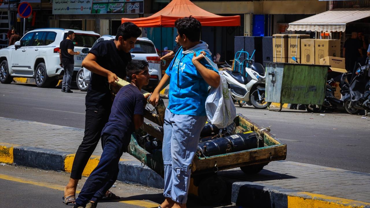 "İşçiler her türlü kanunsuzluğun kurbanı oluyor"