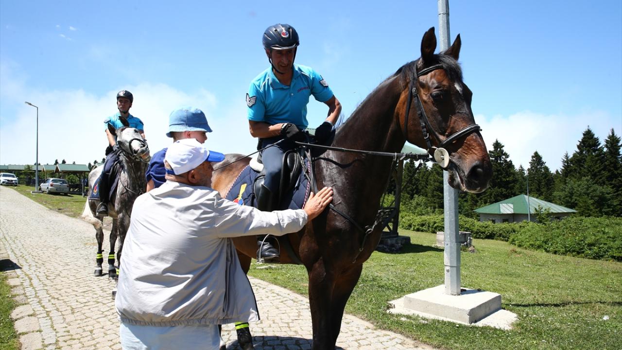 "Jandarma buraya renk katmış, tabiata uygun bir faaliyet olmuş"