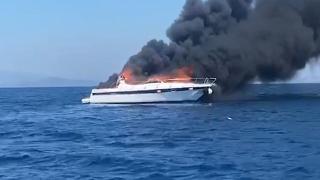 Bodrum'da motoryatta yangın çıktı