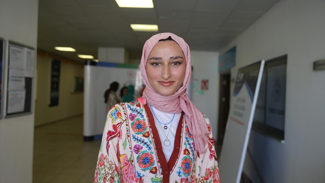 "Yurt olduğu için ailemiz gelmemize izin verdi"