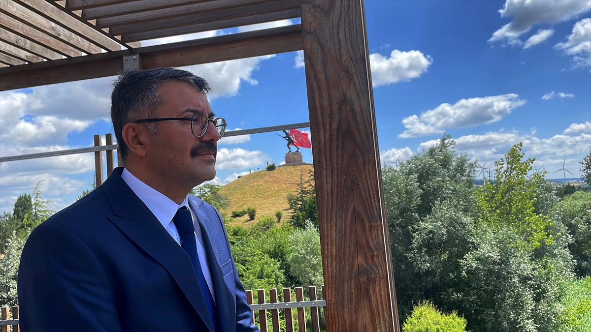 "Ordular, ilk hedefiniz Akdeniz`dir. İleri!"