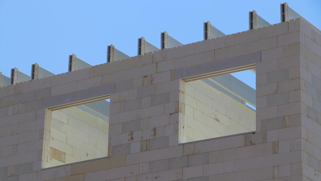 "Tuğladan 10 kat daha mukavemetli, 10 kat daha hafif"