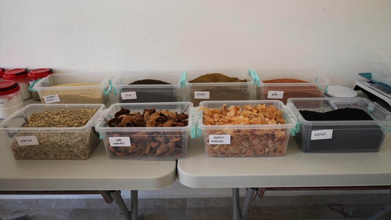 Yapağıdan dokuma tezgahına