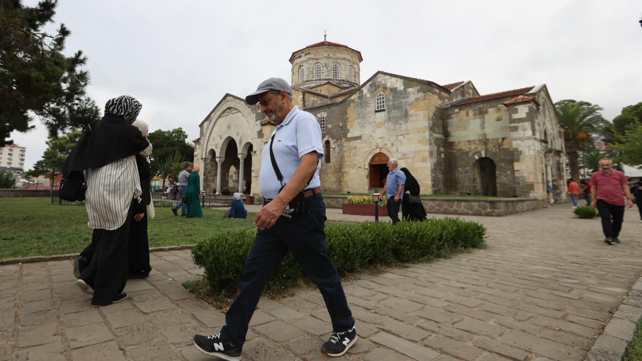 Temmuzdaki turist sayısı, geçen yılın aynı ayına göre yüzde 81 arttı