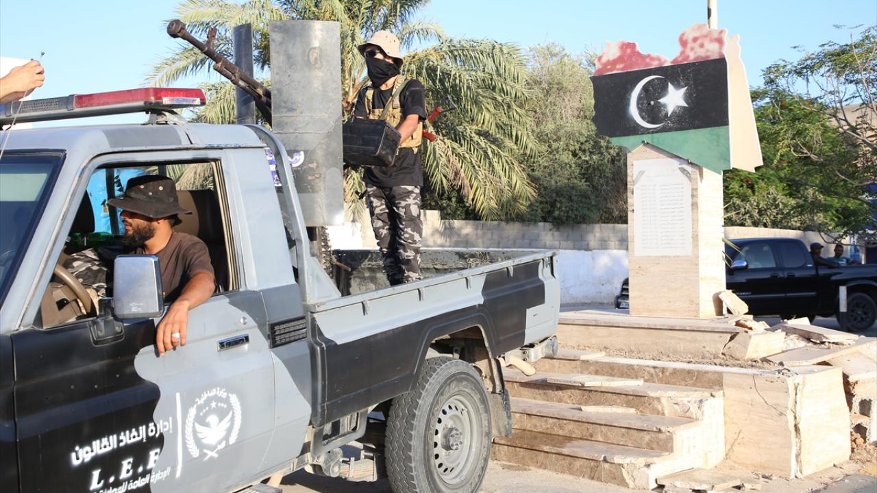 Trablus`ta iki gün süren çatışmalarda 27 kişi öldü