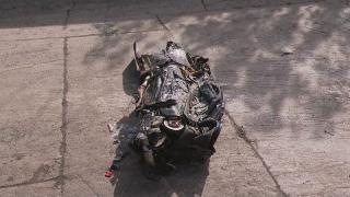 Avustralya'da polisler hız sınırını aşan adamın aracını parçaladı