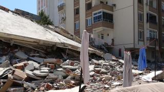 Kontrollü yıkım kontrolden çıktı: 14 aile mağdur oldu