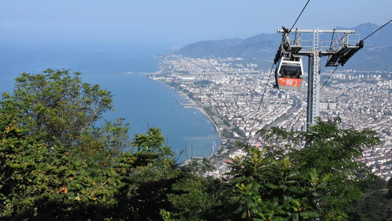 "Boztepe`den denizi izlemek de muhteşem"