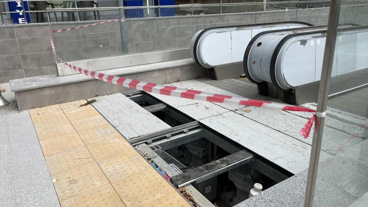 M2: 7 yürüyen merdiven çalışmıyor